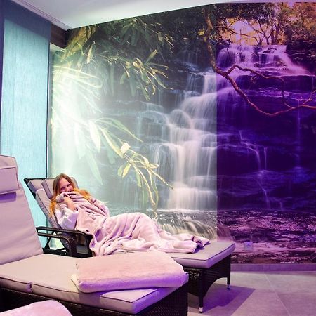 Wellness Hotel Panorama トレンチアンスケ・テプリツェ エクステリア 写真