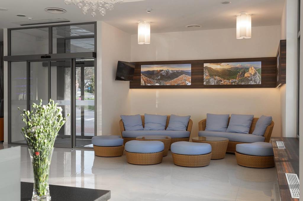 Wellness Hotel Panorama トレンチアンスケ・テプリツェ エクステリア 写真