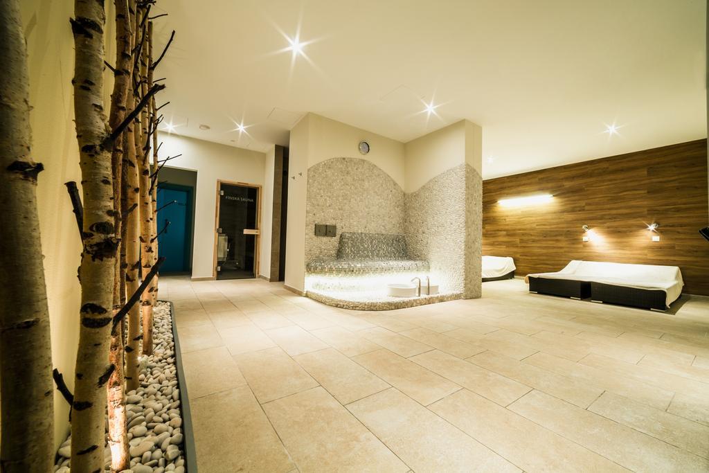 Wellness Hotel Panorama トレンチアンスケ・テプリツェ エクステリア 写真