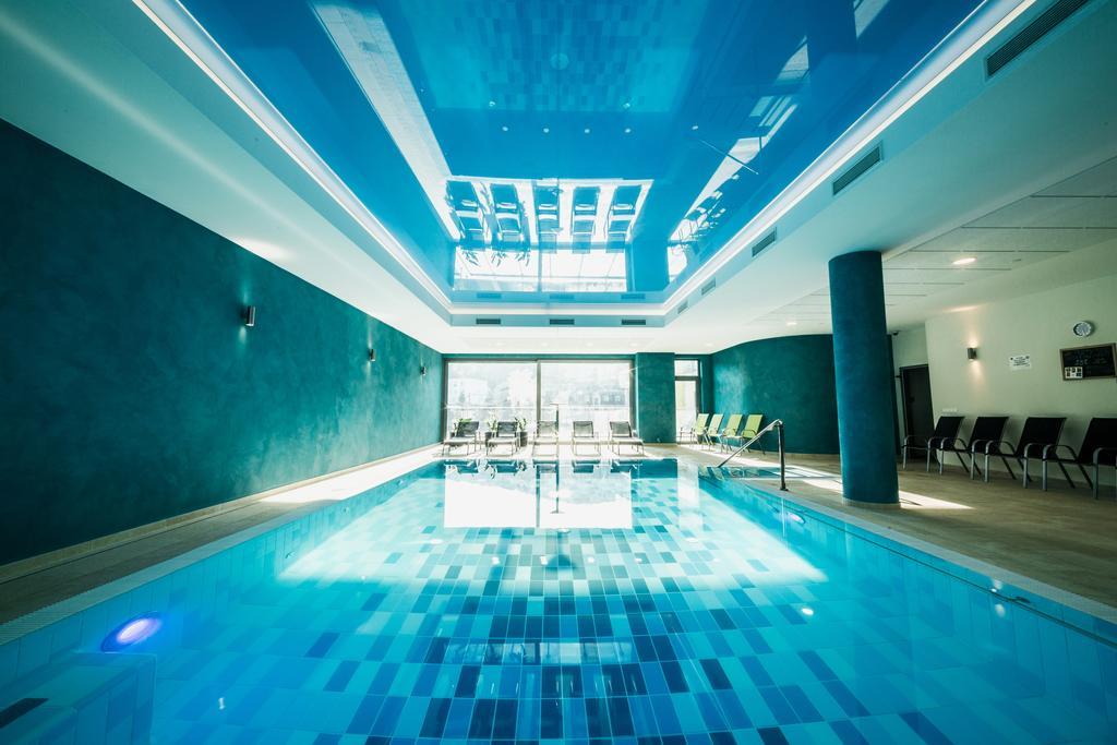 Wellness Hotel Panorama トレンチアンスケ・テプリツェ エクステリア 写真
